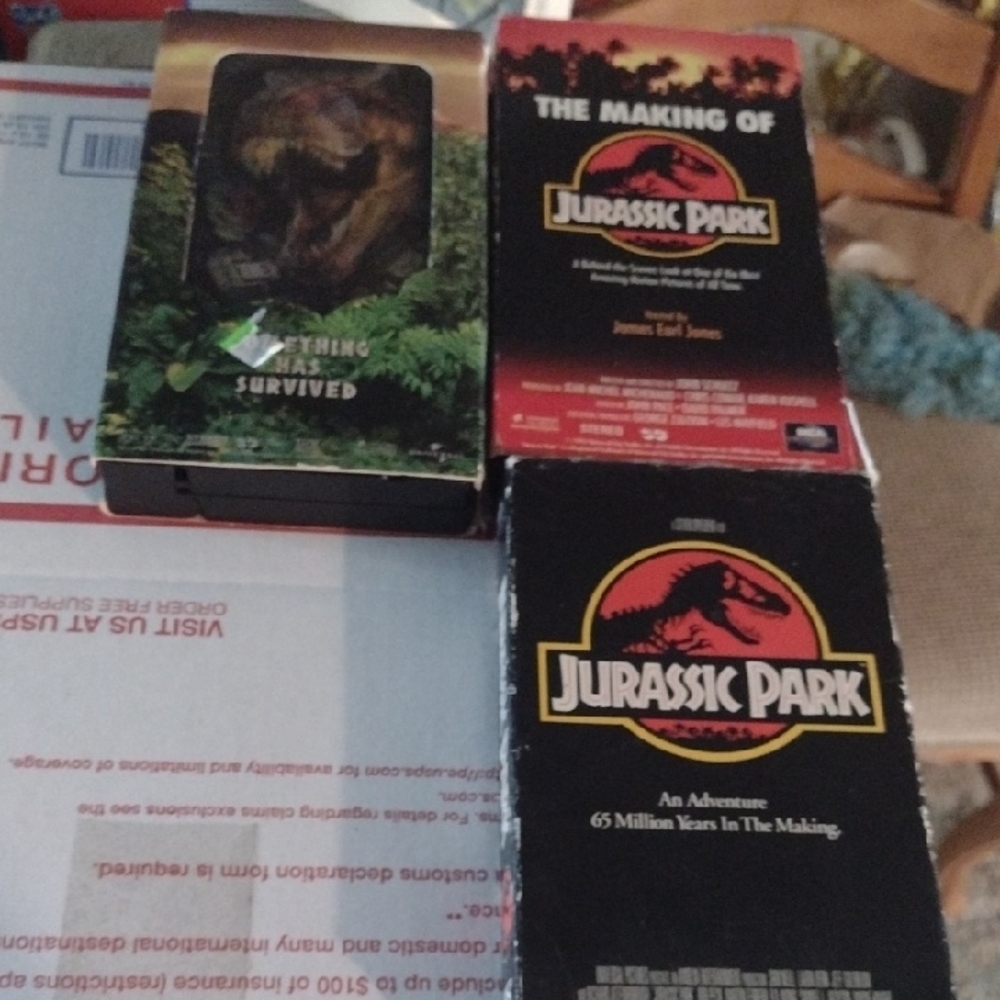 Jurassic Park VHS (3)